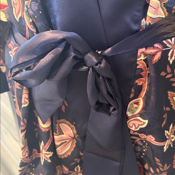 Victoria's Secret Gold Label Kimono Robe Purple Jacquard Floral Belted One Size - Picture 4 of 7